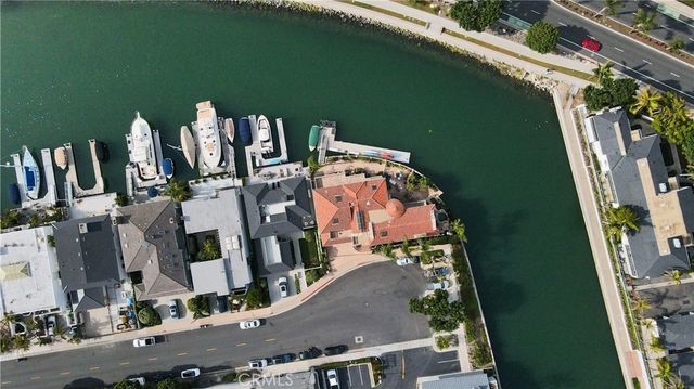 842 Harbor Island Drive, Newport Beach, CA 92660