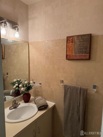 264 Palombi Court, East Brunswick, NJ 08816