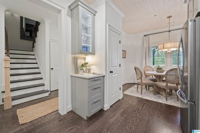 3009 VESTAVIA TERRACE DRIVE, Vestavia Hills, AL 35216