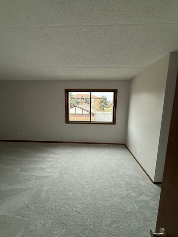 17525 71st Court 2C, Tinley Park, IL 60477