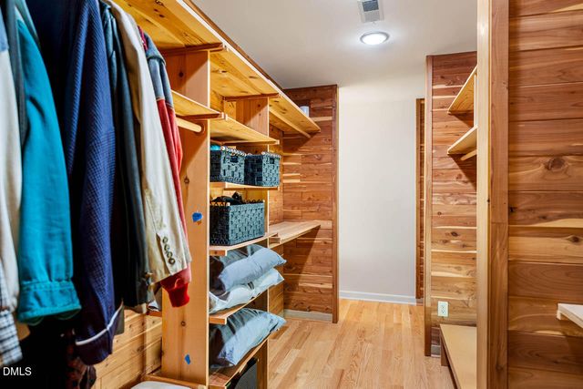 2227 Graystone Lane, Chapel Hill, NC 27514