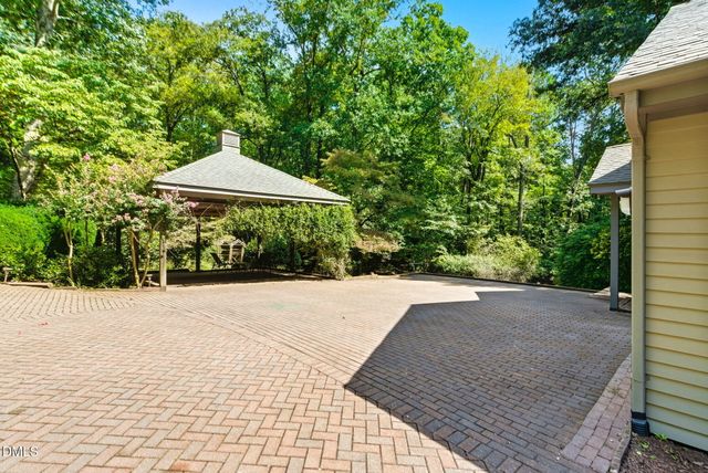 2227 Graystone Lane, Chapel Hill, NC 27514
