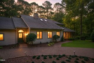 2227 Graystone Lane, Chapel Hill, NC 27514