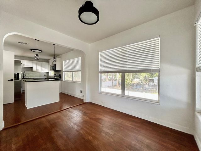 5521 GULFPORT BOULEVARD S D, Gulfport, FL 33707