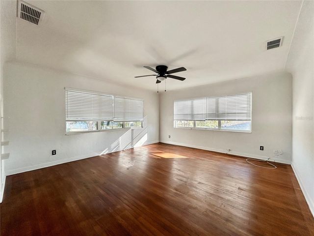 5521 GULFPORT BOULEVARD S D, Gulfport, FL 33707