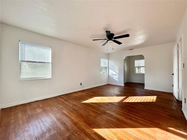 5521 GULFPORT BOULEVARD S D, Gulfport, FL 33707