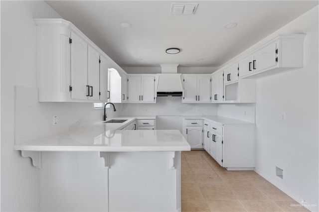 703 Bowie Street, Weslaco, TX 78599