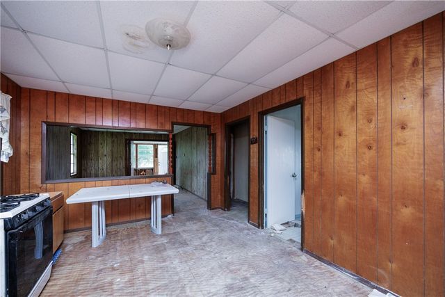 2595 Arkansas St, Ingleside, TX 78362