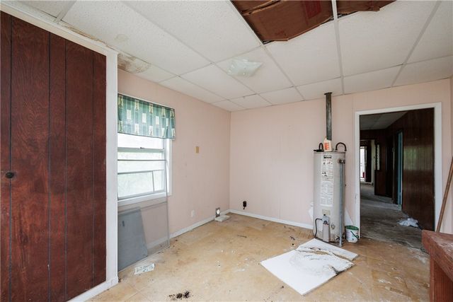 2595 Arkansas St, Ingleside, TX 78362