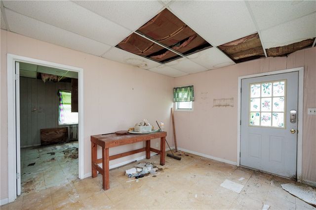 2595 Arkansas St, Ingleside, TX 78362