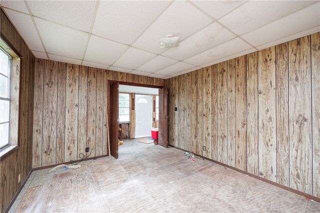 2595 Arkansas St, Ingleside, TX 78362