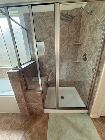 20206 Lago Bluff Loop, Cypress, TX 77433