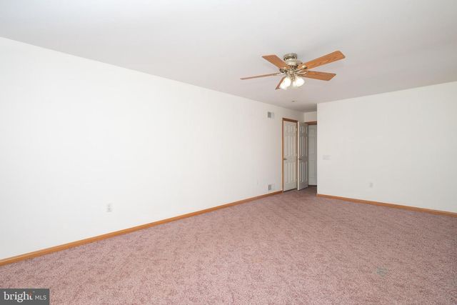 655 S 4TH AVE, Royersford, PA 19468