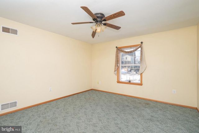 655 S 4TH AVE, Royersford, PA 19468