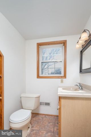 655 S 4TH AVE, Royersford, PA 19468