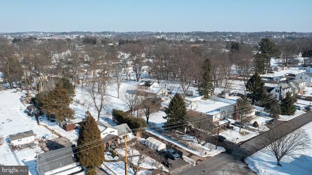 655 S 4TH AVE, Royersford, PA 19468