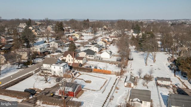 655 S 4TH AVE, Royersford, PA 19468