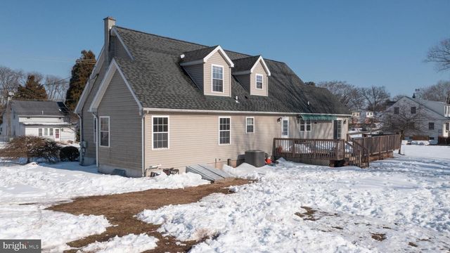 655 S 4TH AVE, Royersford, PA 19468