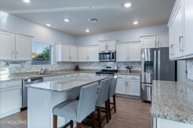 9728 N Ruschia Avenue, Marana, AZ 85653