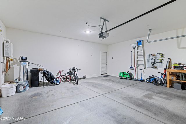 9728 N Ruschia Avenue, Marana, AZ 85653