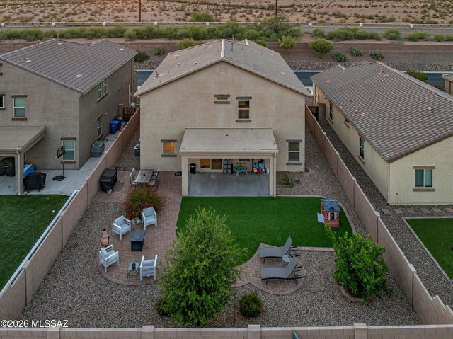 9728 N Ruschia Avenue, Marana, AZ 85653