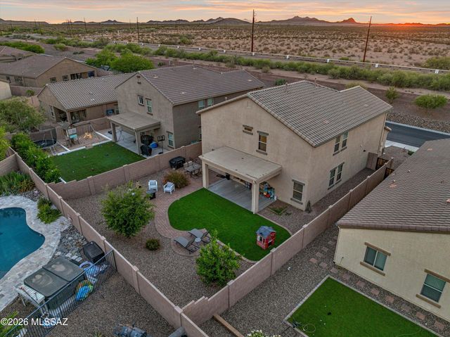9728 N Ruschia Avenue, Marana, AZ 85653