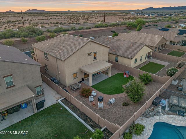 9728 N Ruschia Avenue, Marana, AZ 85653
