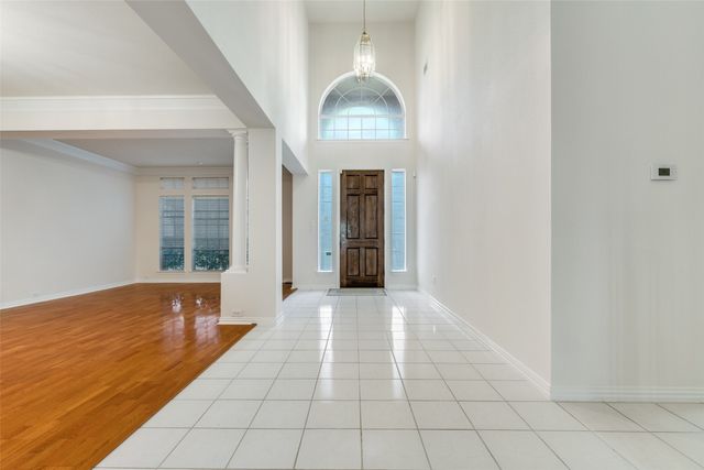 8708 Berwick Drive, Plano, TX 75025