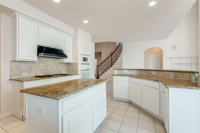 8708 Berwick Drive, Plano, TX 75025