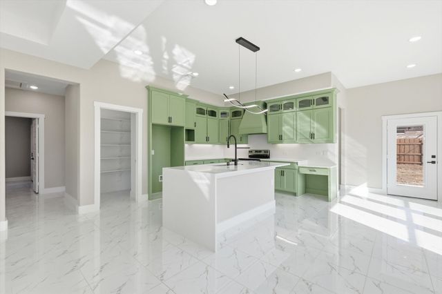 714 Bethlehem Street, Terrell, TX 75160