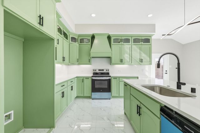 714 Bethlehem Street, Terrell, TX 75160