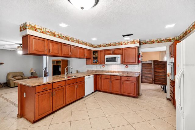 4711 COUNTY ROAD 134, Wildwood, FL 34785