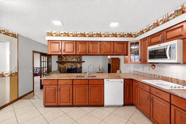 4711 COUNTY ROAD 134, Wildwood, FL 34785