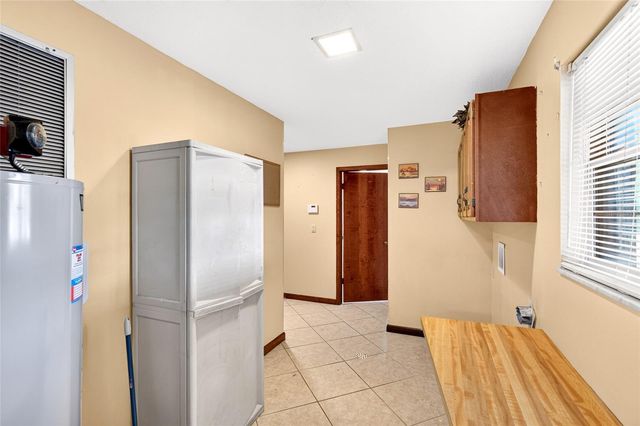 4711 COUNTY ROAD 134, Wildwood, FL 34785