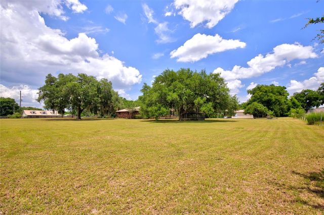 4711 COUNTY ROAD 134, Wildwood, FL 34785