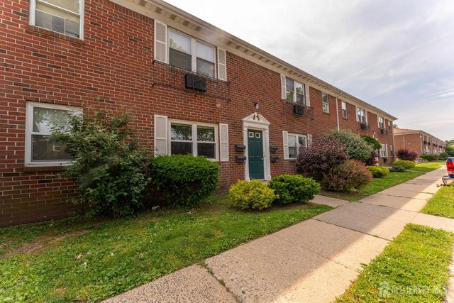 289 Main Street 14M, Spotswood, NJ 08884