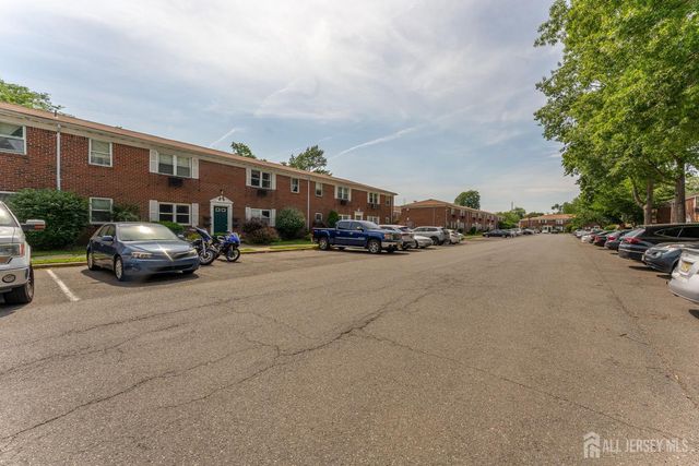 289 Main Street 14M, Spotswood, NJ 08884