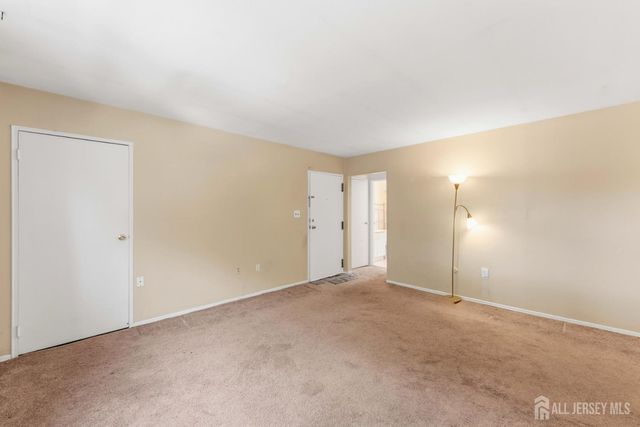 289 Main Street 14M, Spotswood, NJ 08884