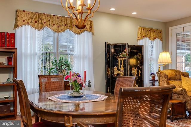 617 REDBUD LN, Woodstock, VA 22664