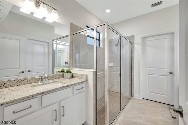 14022 Pine Lodge LN, Fort Myers, FL 33913