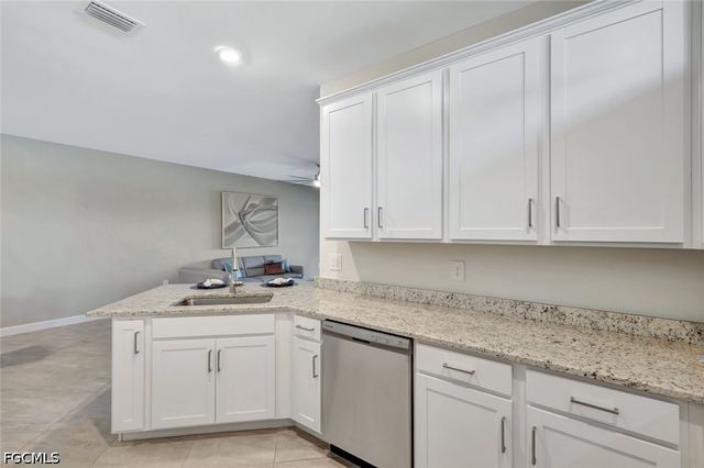 14022 Pine Lodge LN, Fort Myers, FL 33913
