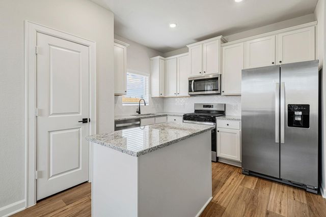 15650 Honey Cove Drive, Conroe, TX 77303