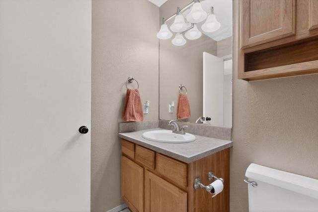 3511 Oakmount Drive SE, Rio Rancho, NM 87124