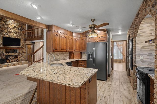 2160 LAURENCE DRIVE, Clearwater, FL 33764