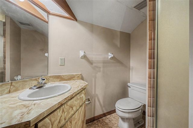 2160 LAURENCE DRIVE, Clearwater, FL 33764