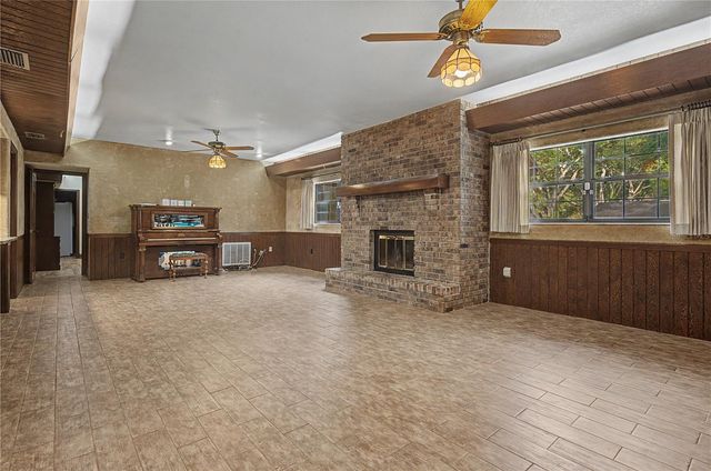 2160 LAURENCE DRIVE, Clearwater, FL 33764