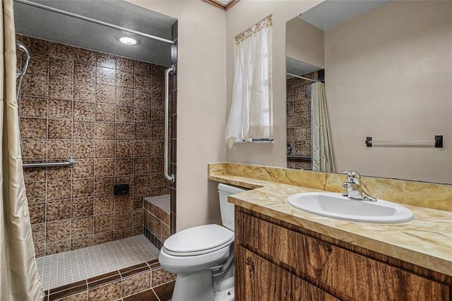 2160 LAURENCE DRIVE, Clearwater, FL 33764
