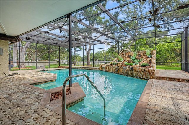 2160 LAURENCE DRIVE, Clearwater, FL 33764