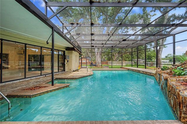 2160 LAURENCE DRIVE, Clearwater, FL 33764