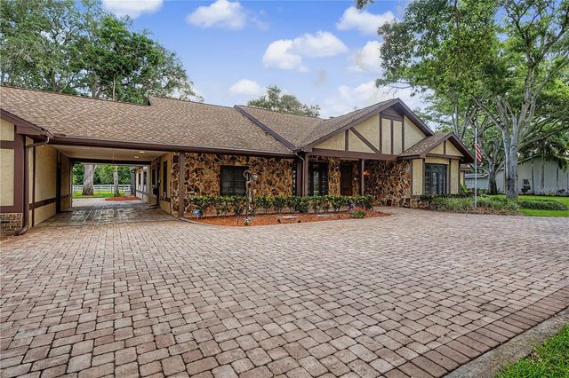 2160 LAURENCE DRIVE, Clearwater, FL 33764